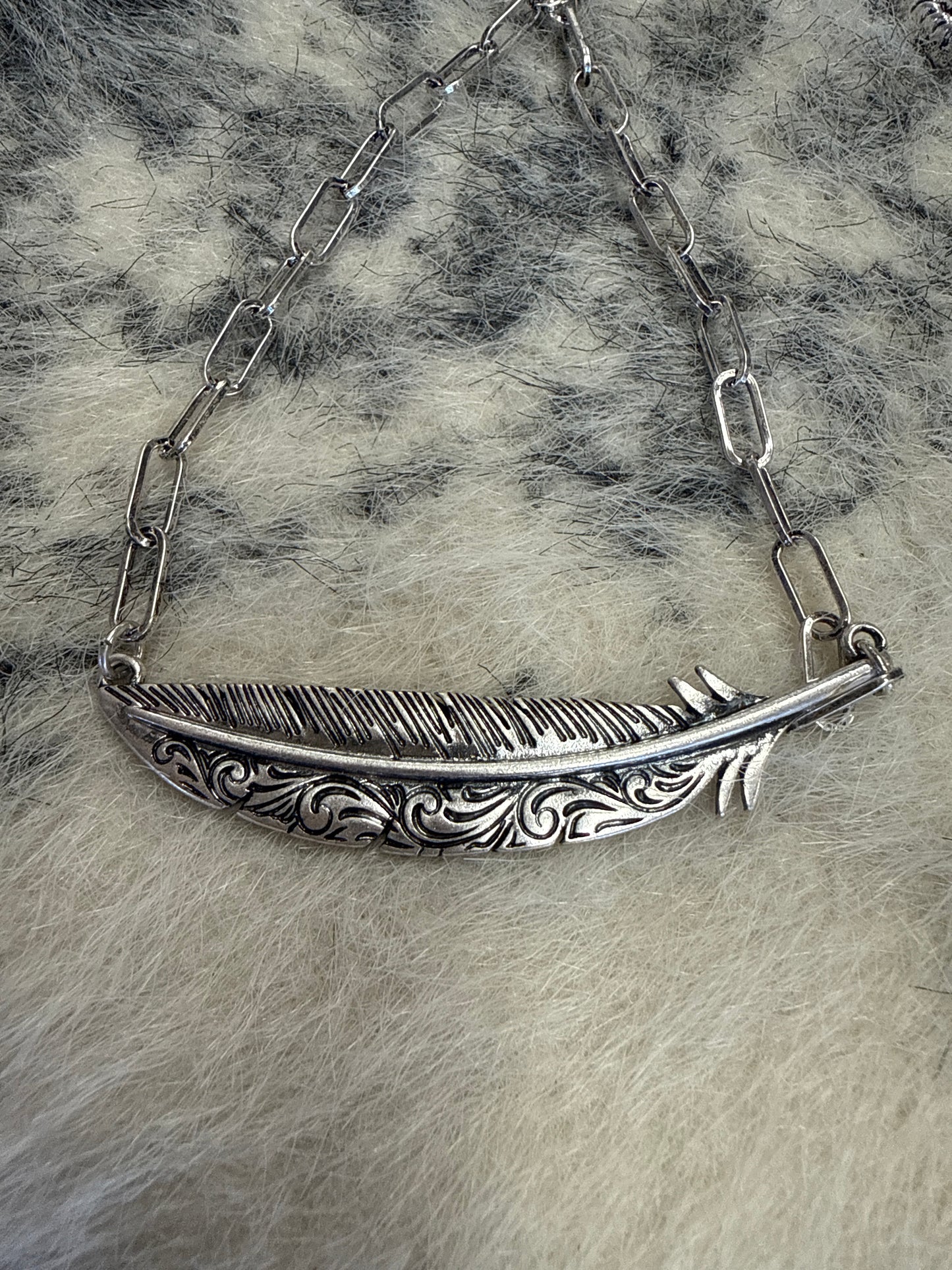 Western Feather Bar Necklace