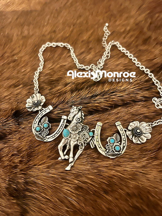 Horseshoe Necklace