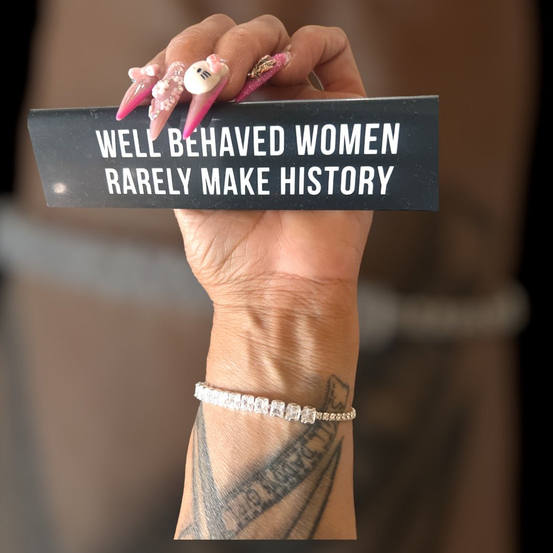 Dainty Slide Braclet - ALEXISMONROE DESIGNS