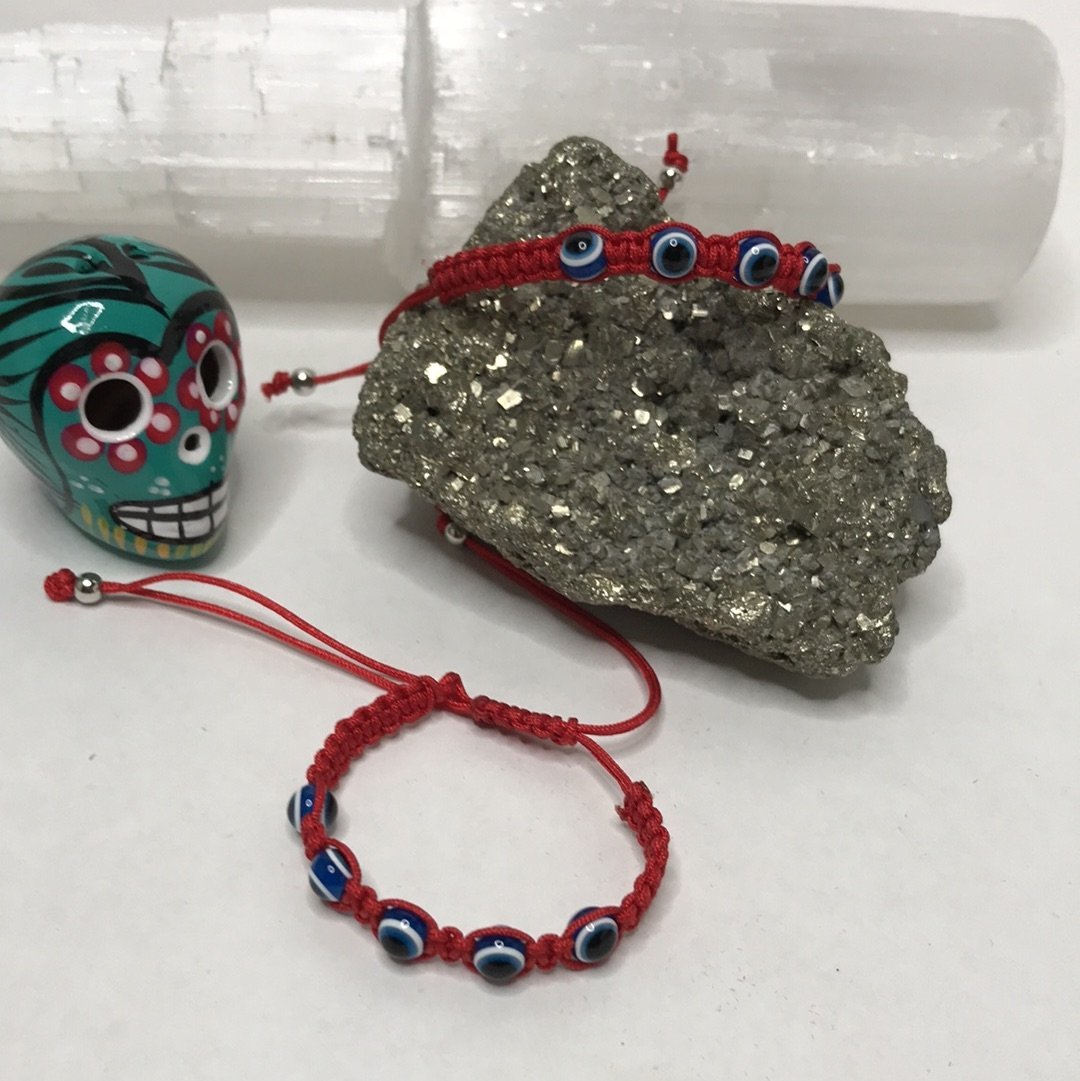 Evil Eye Bracelet Men or Woman Block Negative Energy Red String Macrame Adjustable Good luck Bracelet Evil Eye Protection - Boho Cowgirlz Boutique
