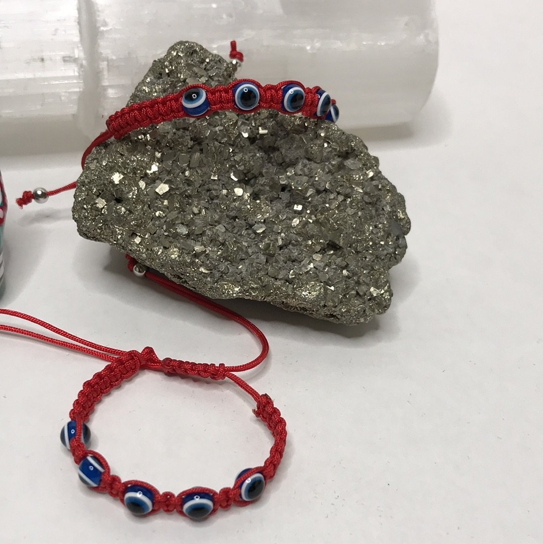 Evil Eye Bracelet Men or Woman Block Negative Energy Red String Macrame Adjustable Good luck Bracelet Evil Eye Protection - Boho Cowgirlz Boutique