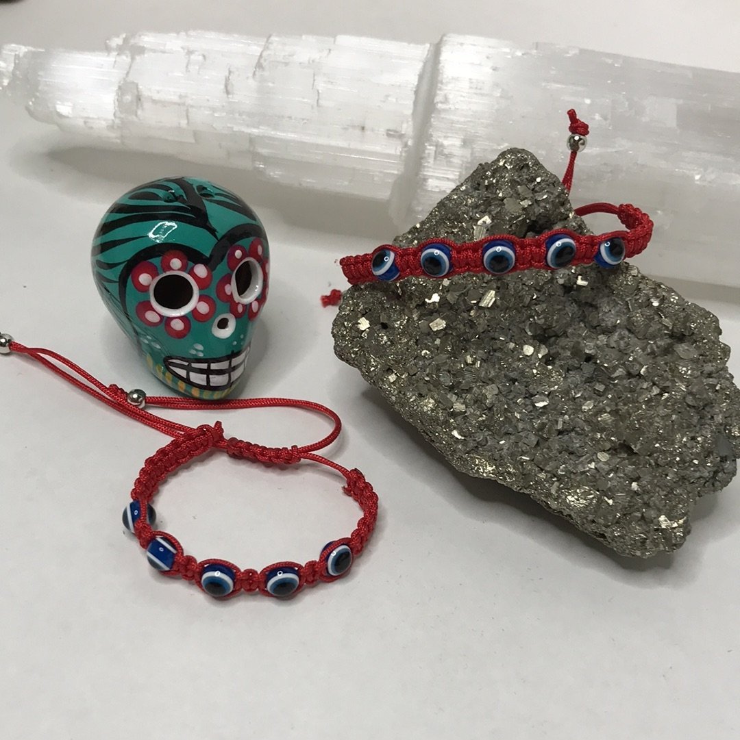 Evil Eye Bracelet Men or Woman Block Negative Energy Red String Macrame Adjustable Good luck Bracelet Evil Eye Protection - Boho Cowgirlz Boutique