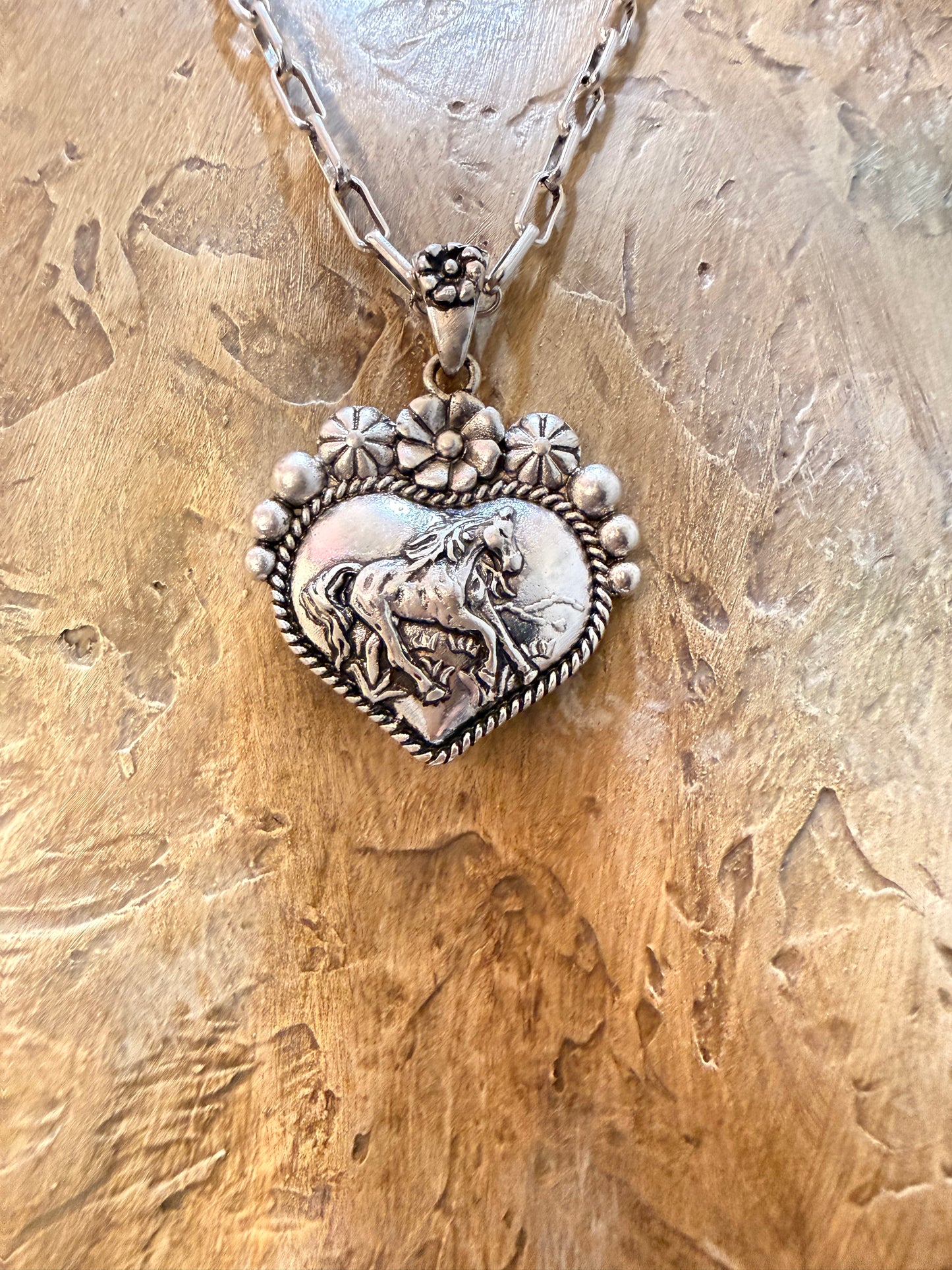 Vaquera Horse Heart Pendant