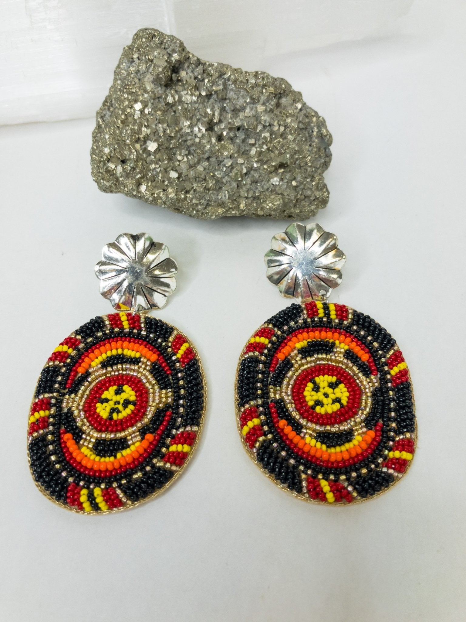 Beaded Earring “ El Paso” - Boho Cowgirlz Boutique