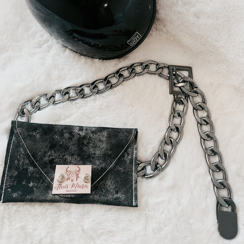 Linked Up Leather Pewter Belt Purse - Boho Cowgirlz Boutique